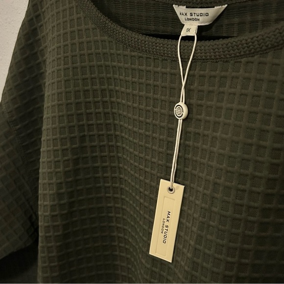 Max Studio London Olive Green Waffle Knit Women's Top Size 2X - Picture 2 of 4